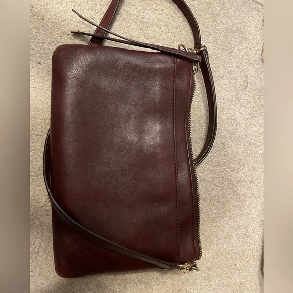 Fossil Crossbody Purse - Picture 2 of 3